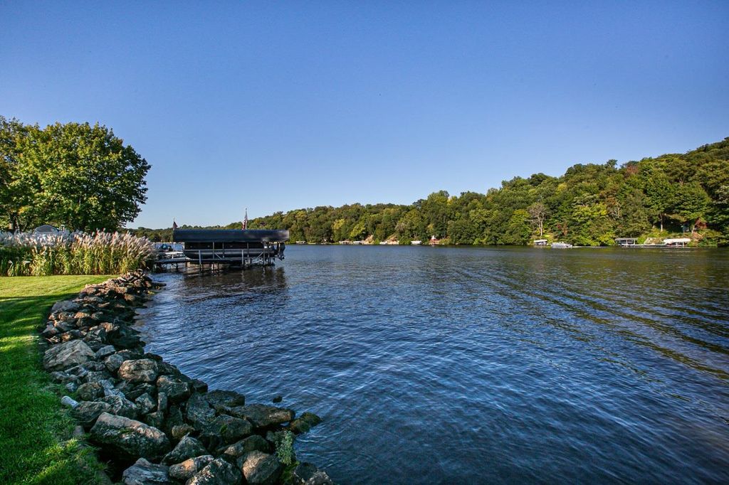 Photo of 26363 212th Avenue, Delhi, IA 52223 (MLS # 153958)