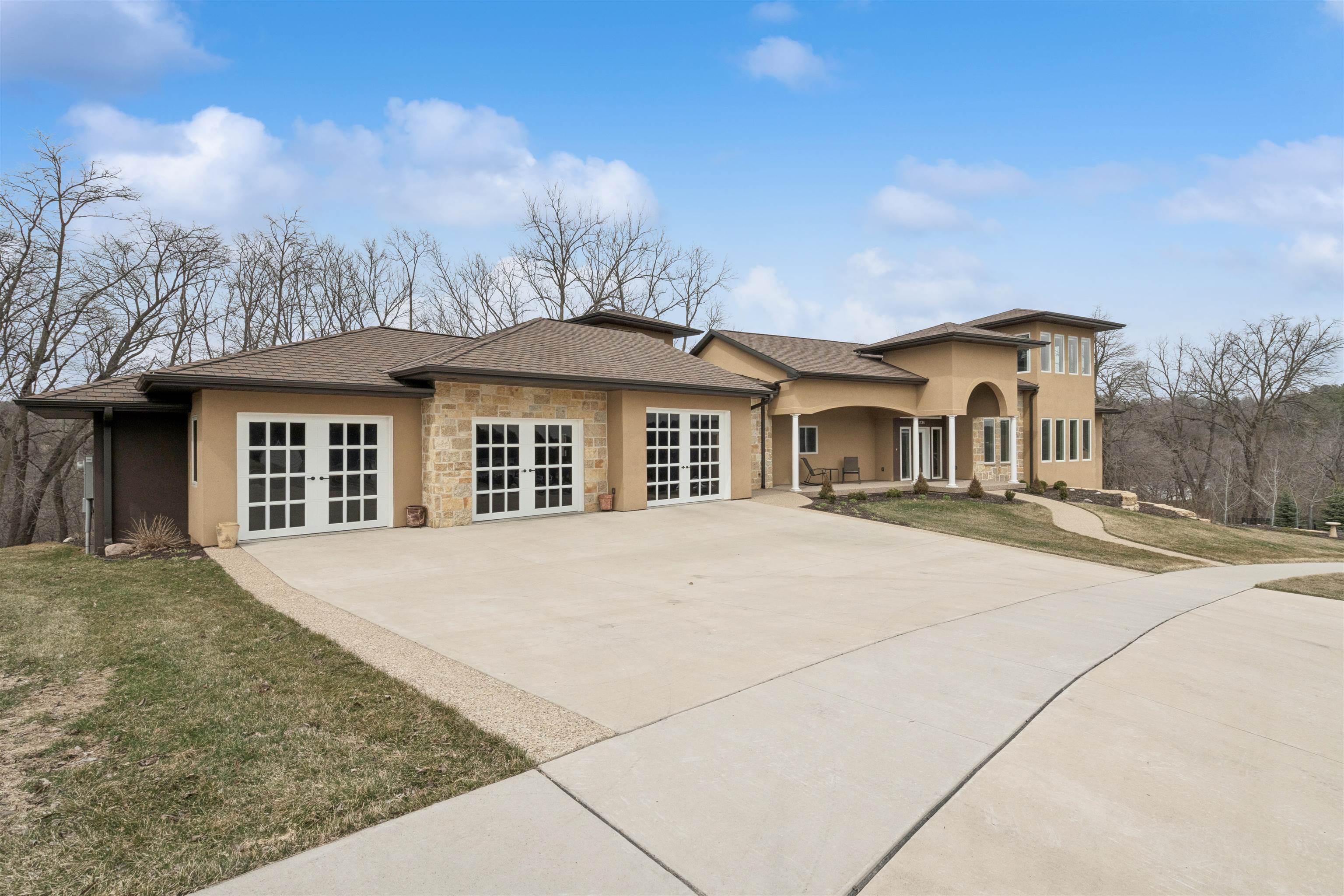 1735 Creek Wood Drive