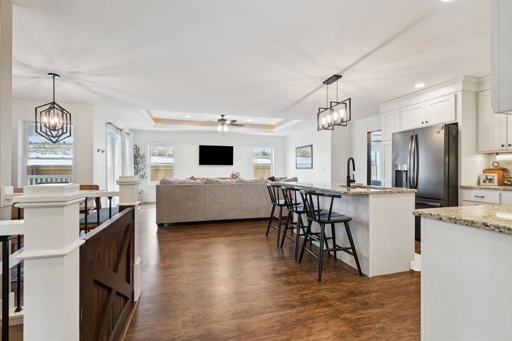 Photo of 1016 NW Clare Court, Cascade, IA 52033 (MLS # 153882)