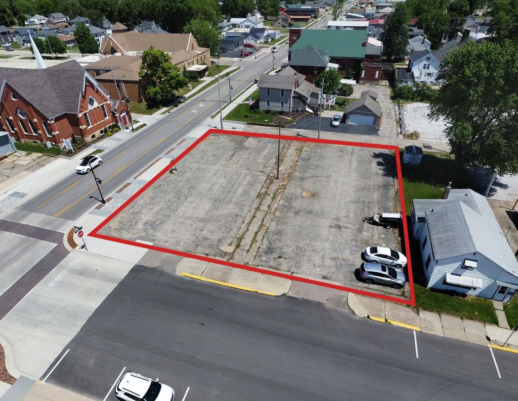 Photo of 124 E Platt Street, Maquoketa, IA 52060 (MLS # 150910)