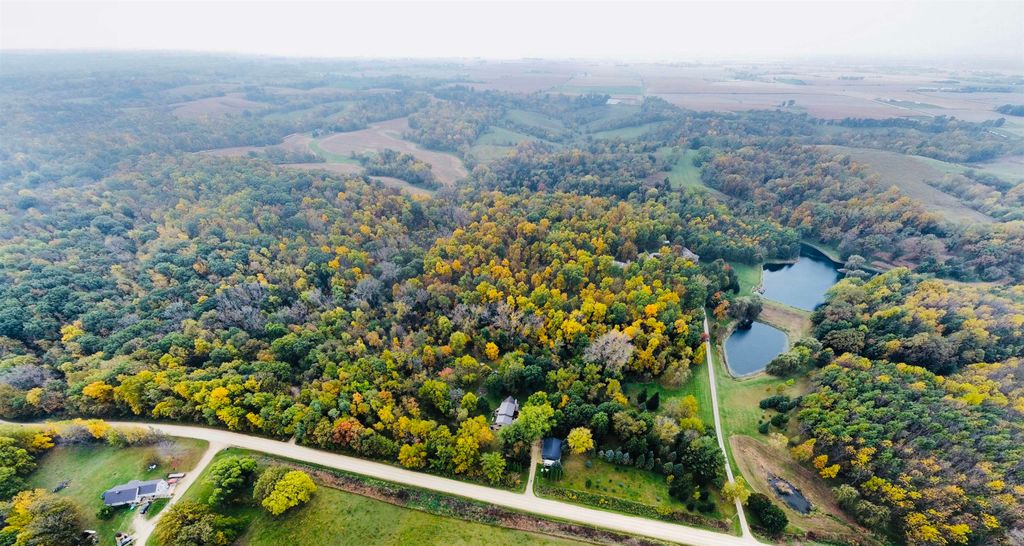 Photo of 492 Merritt Road, Other, IA 52214 (MLS # 153294)