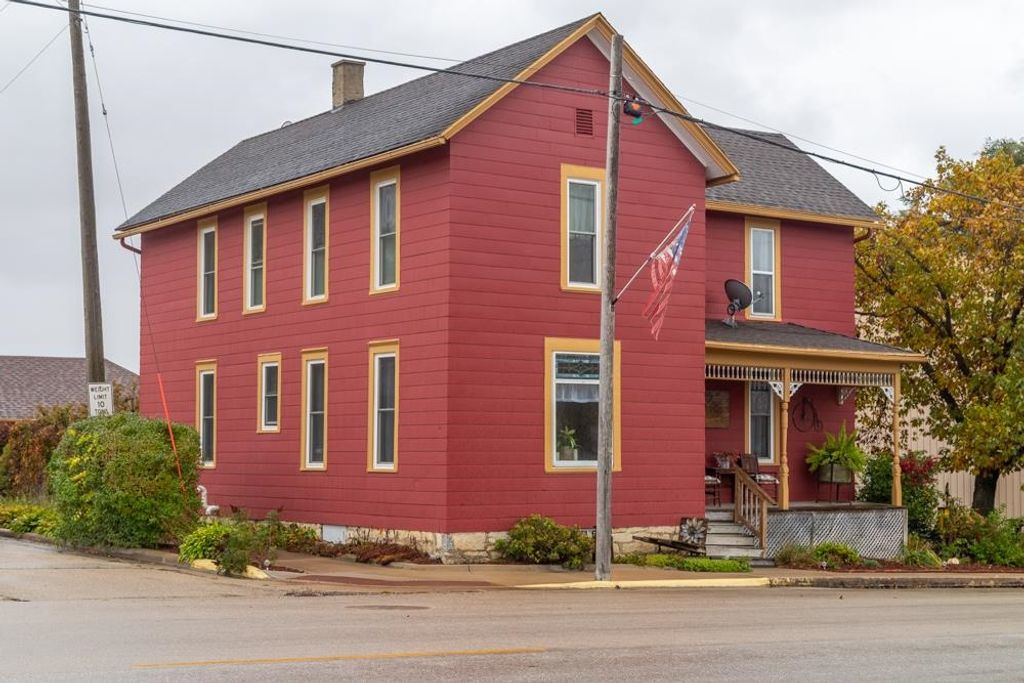 Photo of 7322 Columbus Street, New Vienna, IA 52065 (MLS # 153326)