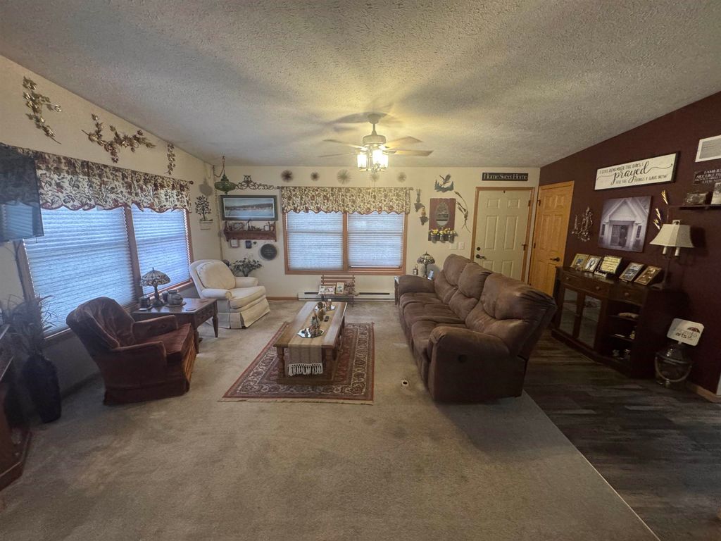 Photo of 303 Main Street, Guttenberg, IA 52052 (MLS # 153753)