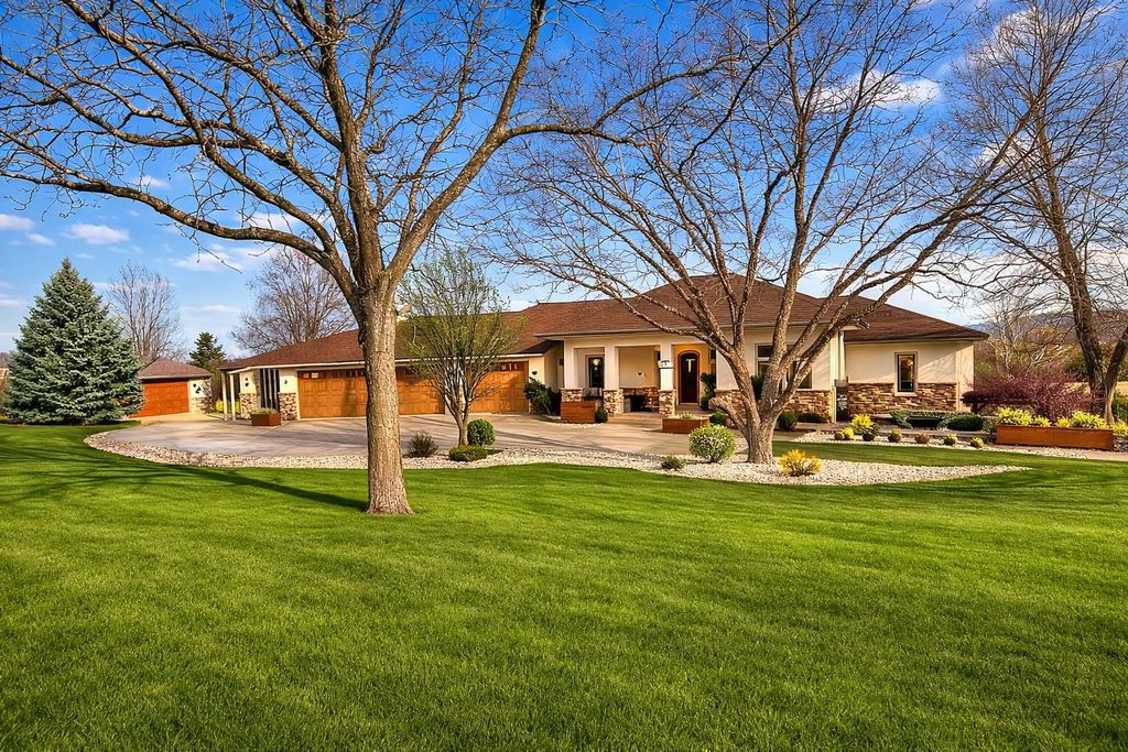 Photo of Dubuque, IA 52002 (MLS # 153237)