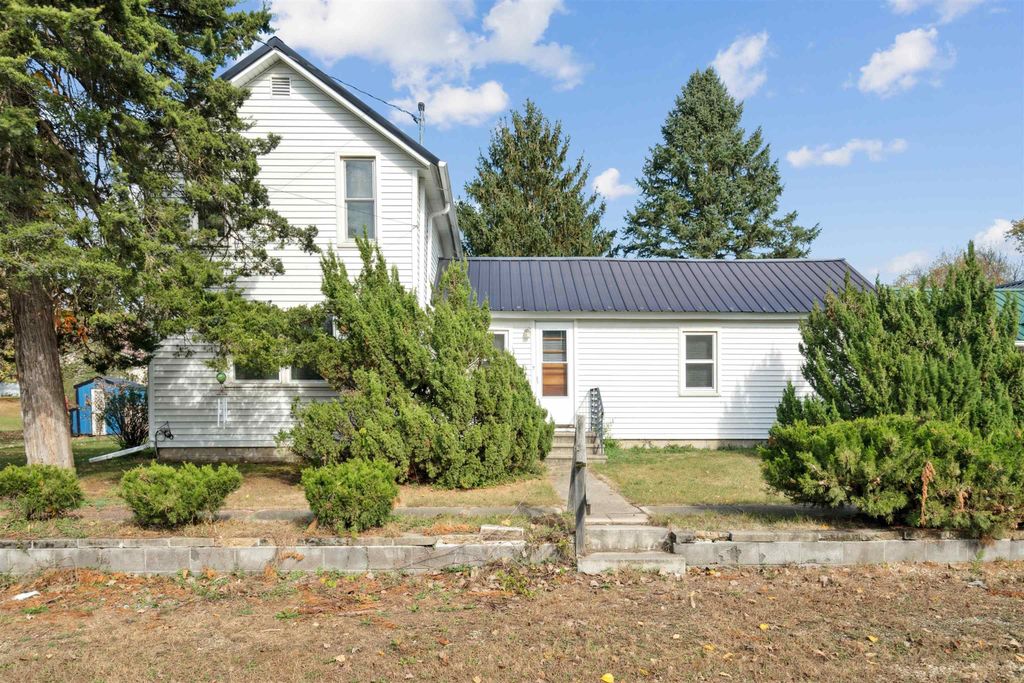 Photo of 100 Volga Street, Volga, IA 52077 (MLS # 153299)