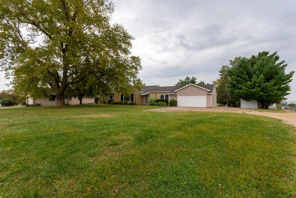 Photo of 5133 Asbury Road, Asbury, IA 52002 (MLS # 153038)