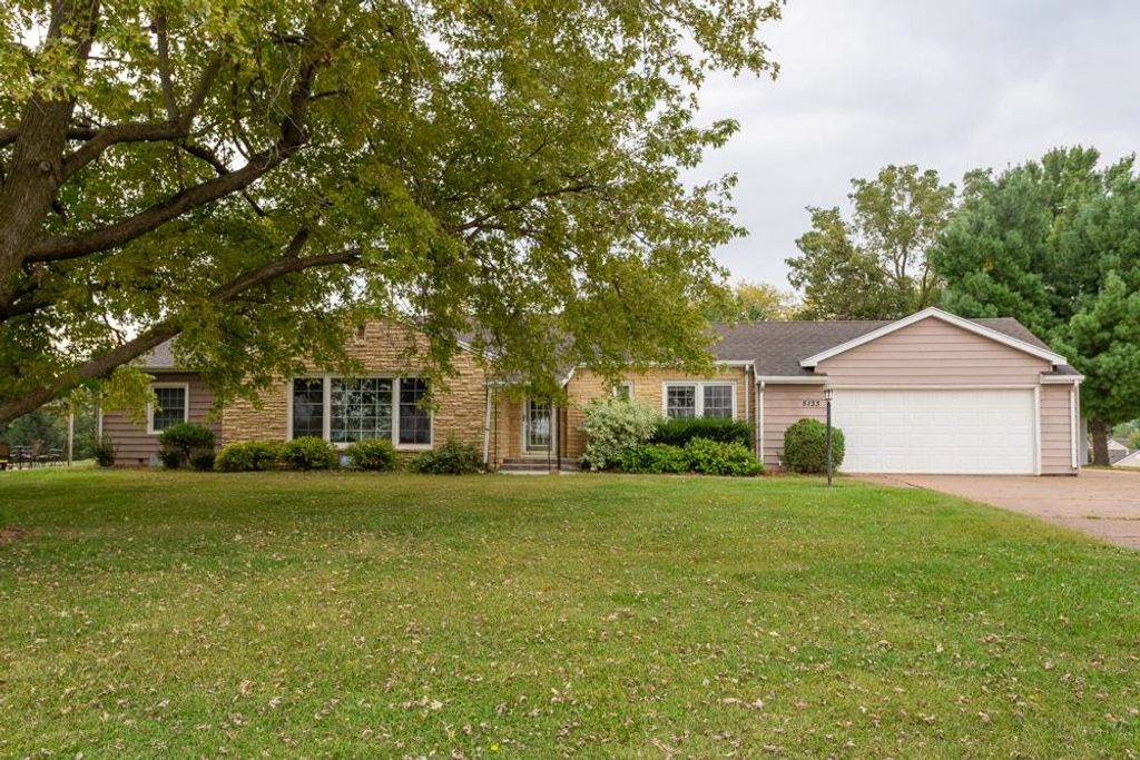 Photo of 5133 Asbury Road, Asbury, IA 52002 (MLS # 153038)