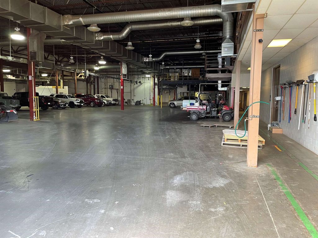 Photo of 2460 Kerper Boulevard #Suite 601 A/B, Dubuque, IA 52001 (MLS # 152366)