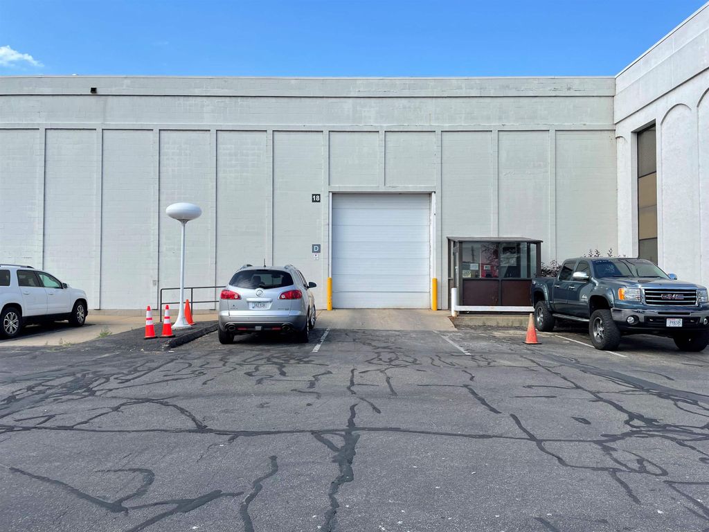 Photo of 2460 Kerper Boulevard #Suite 601 A/B, Dubuque, IA 52001 (MLS # 152366)