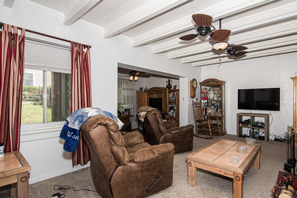 Photo of 190 Bradley Street, Dubuque, IA 52003 (MLS # 152764)