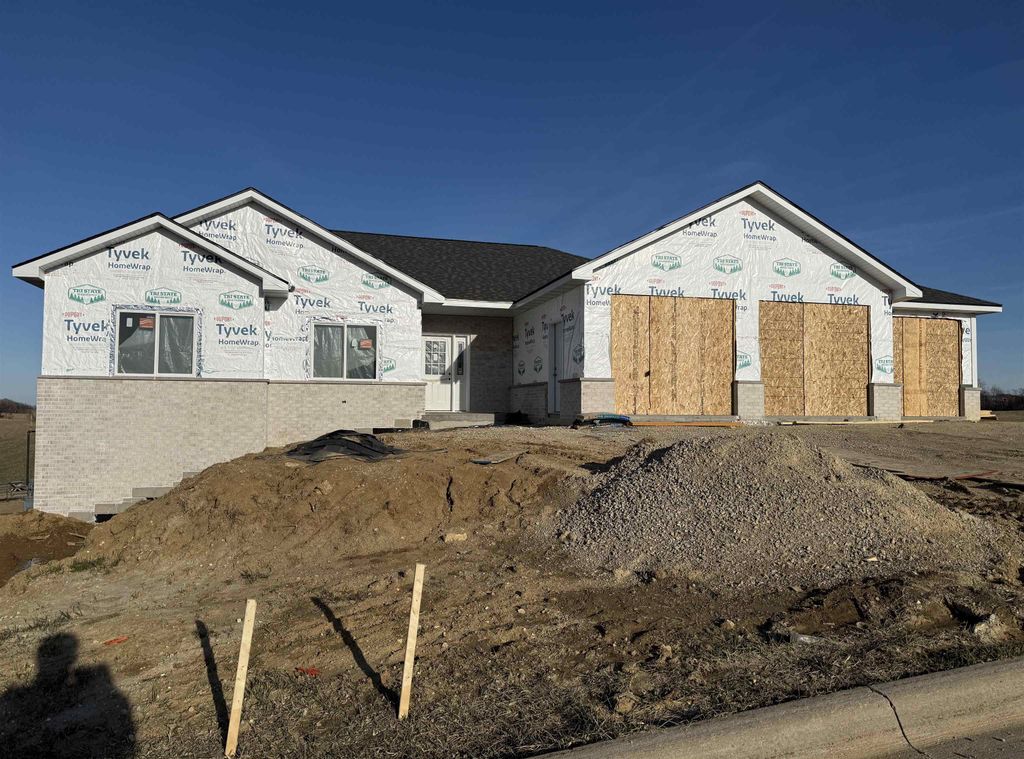 Photo of 1106 Ione Drive, Peosta, IA 52068 (MLS # 154186)