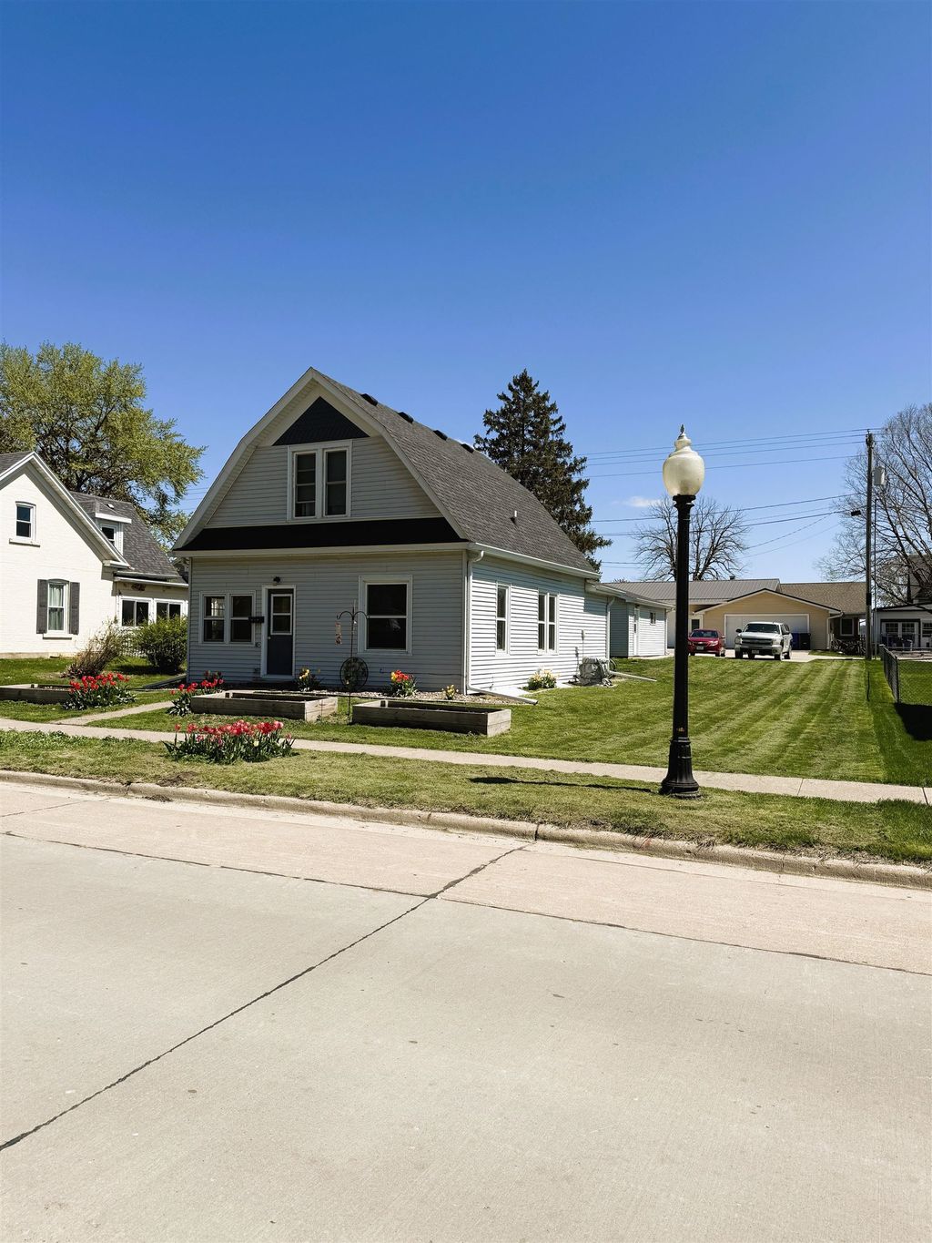 Photo of 507 N 2nd Street, Bellevue, IA 52031 (MLS # 152035)