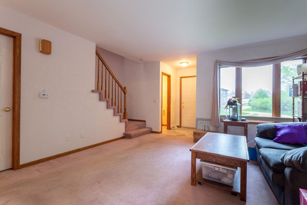 Photo of 2742 Pleasant View Drive #8, Dubuque, IA 52001 (MLS # 154185)