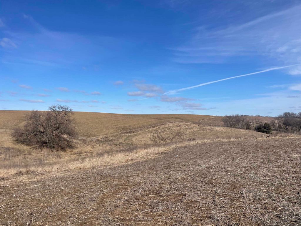 Photo of Lot 1 Koltes Lane, Dubuque, IA 52001 (MLS # 151737)