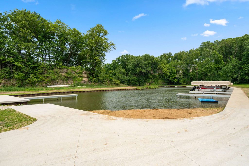 Photo of Lot 202 Lake Point Estates, 266th Street, Delhi, IA 52223 (MLS # 152228)