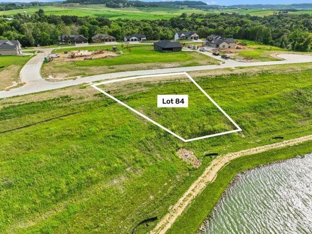 Photo of Lot 84 Waterbridge Lane, Dubuque, IA 52003 (MLS # 152549)