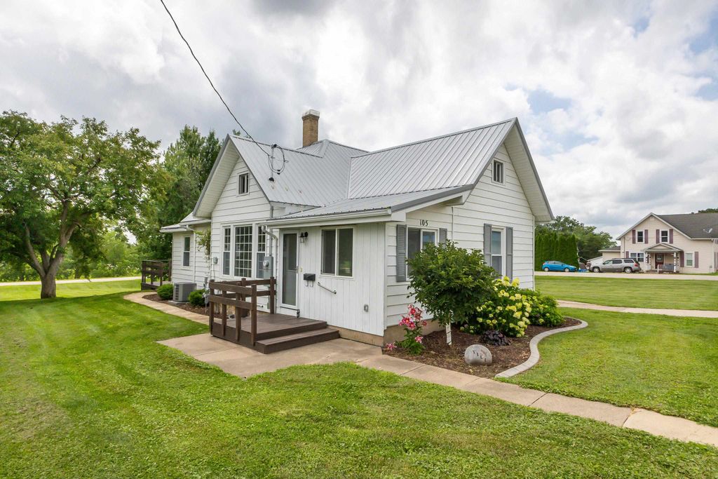 Photo of 105 W Benton Street, Andrew, IA 52030 (MLS # 152606)