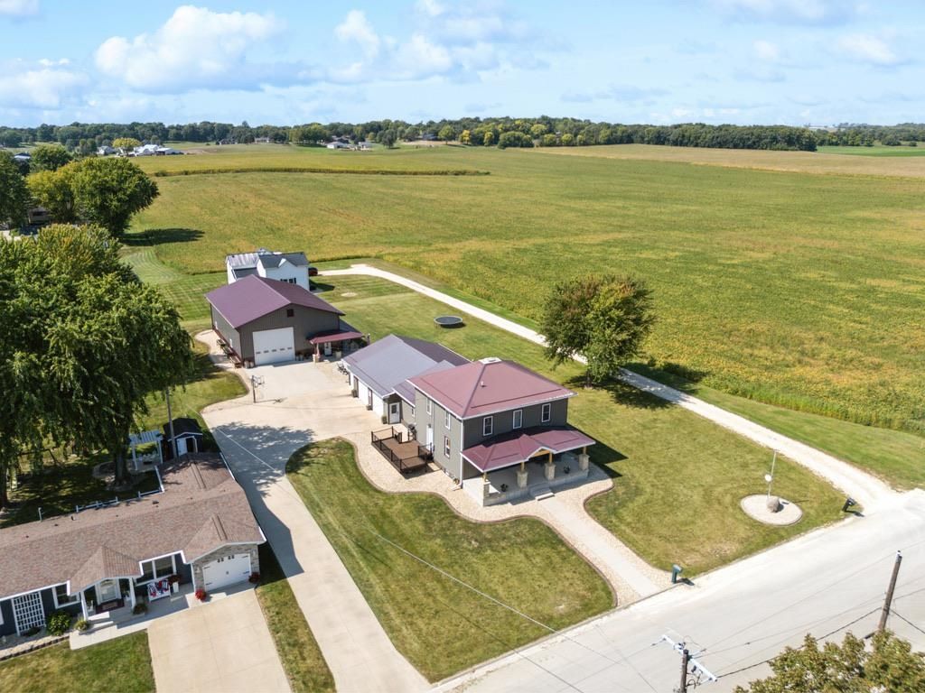 Photo of 828 2nd St. NE St, Dyersville, IA 52040 (MLS # 152984)