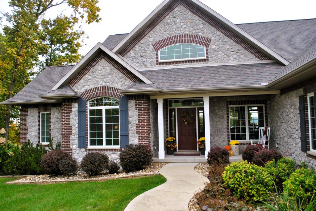 Photo of 358 Blue Heron Lane, Guttenberg, IA 52052 (MLS # 153311)