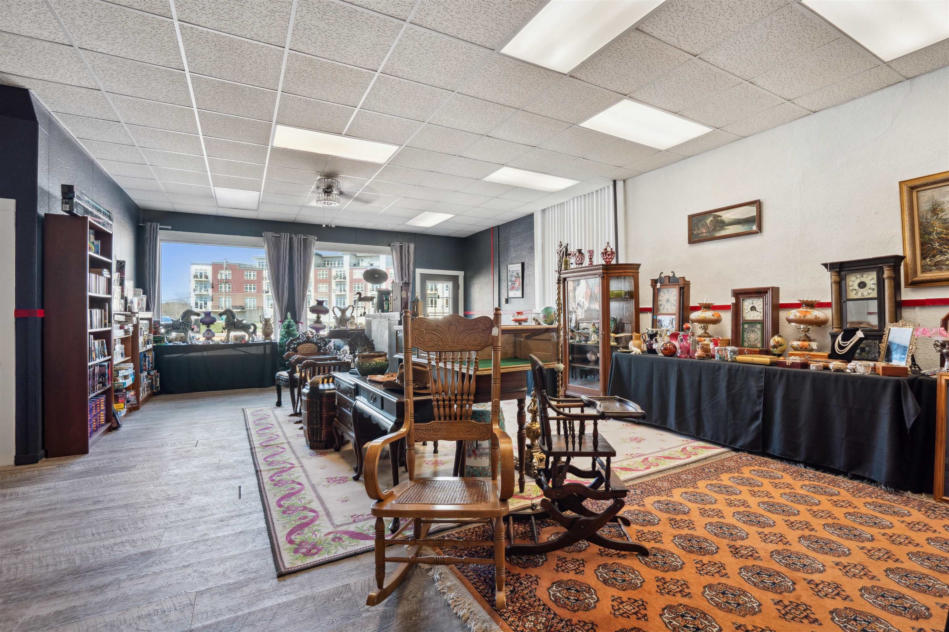 101 W 1st Avenue
