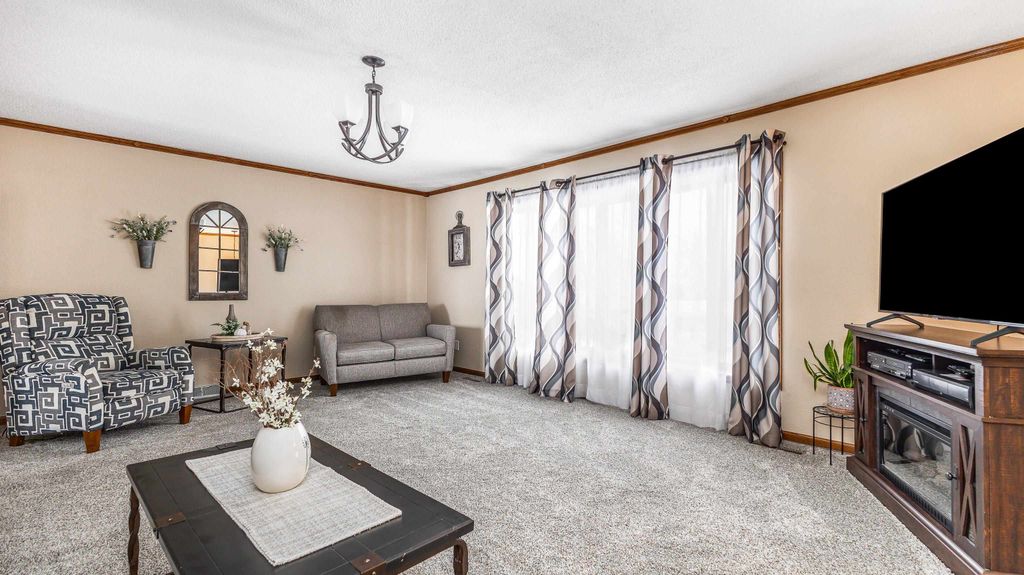 Photo of 951 Parkview Drive, Holy Cross, IA 52053 (MLS # 153635)