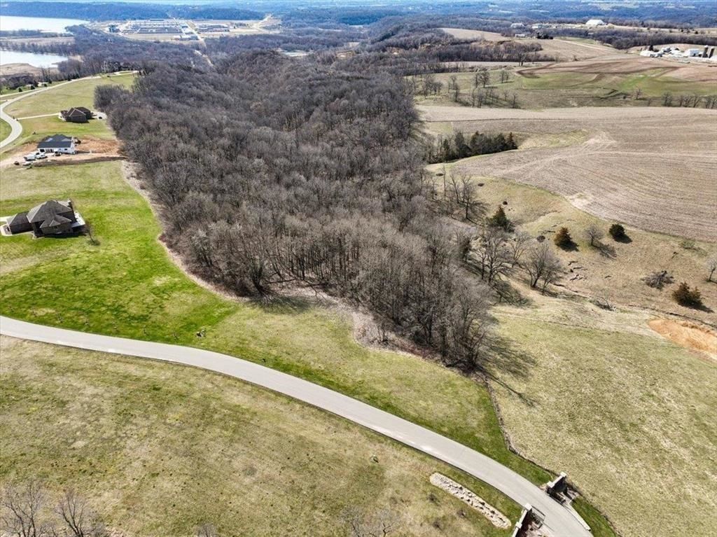 Photo of Lot 21 Heritage Ridge Estates, Dubuque, IA 52001 (MLS # 152787)