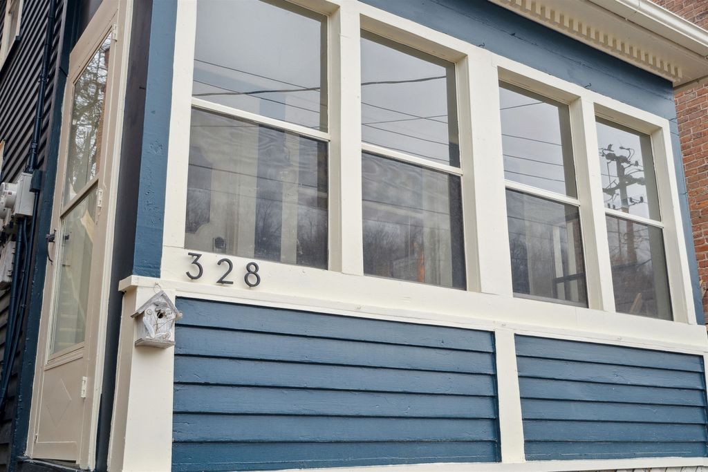 Photo of 328 Franklin Street, Galena, IL 61036 (MLS # 153519)