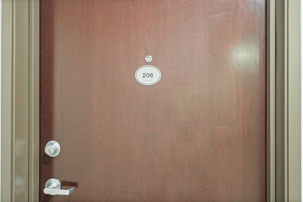 Photo of 120 Twin Steeples Circle NE #206 Cir, Dyersville, IA 52040 (MLS # 153844)