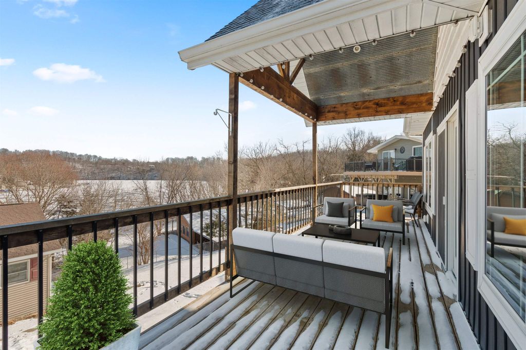 Photo of 26244 221st Avenue, Delhi, IA 52223 (MLS # 153941)