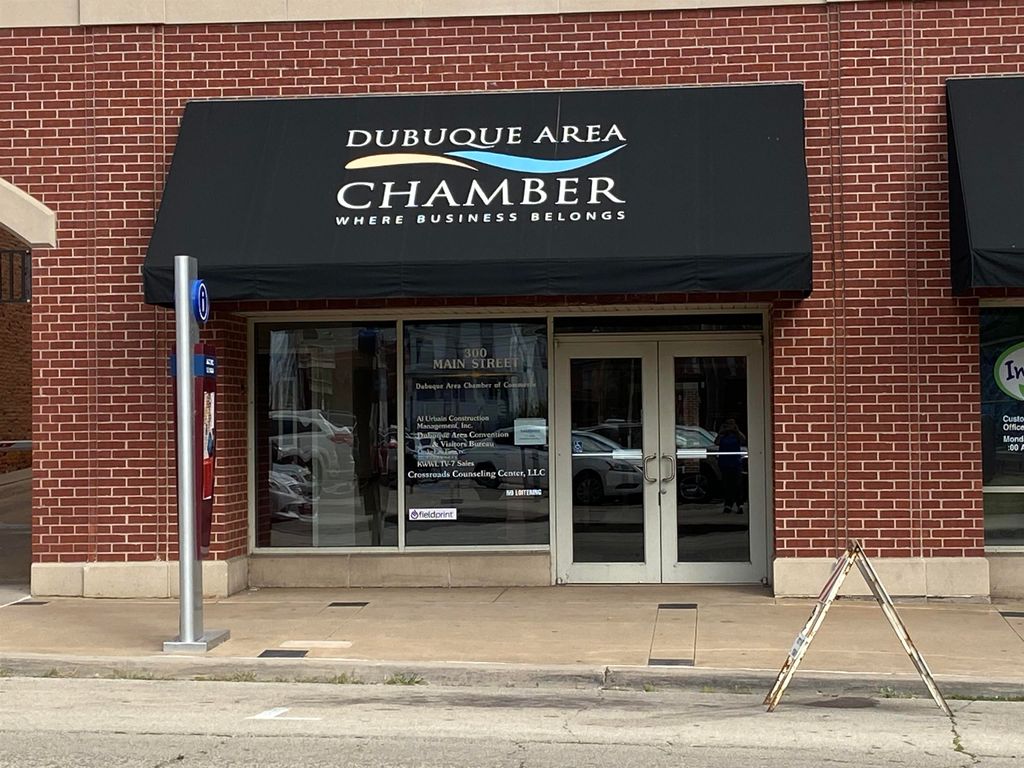 Photo of 300 Main Street #Suite 10, Dubuque, IA 52001 (MLS # 153290)