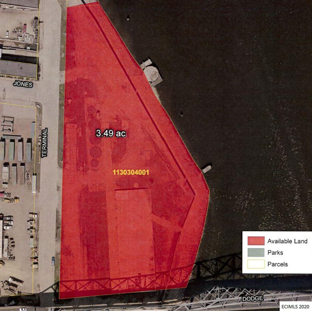 Photo of Terminal Street, Dubuque, IA 52001 (MLS # 140262)