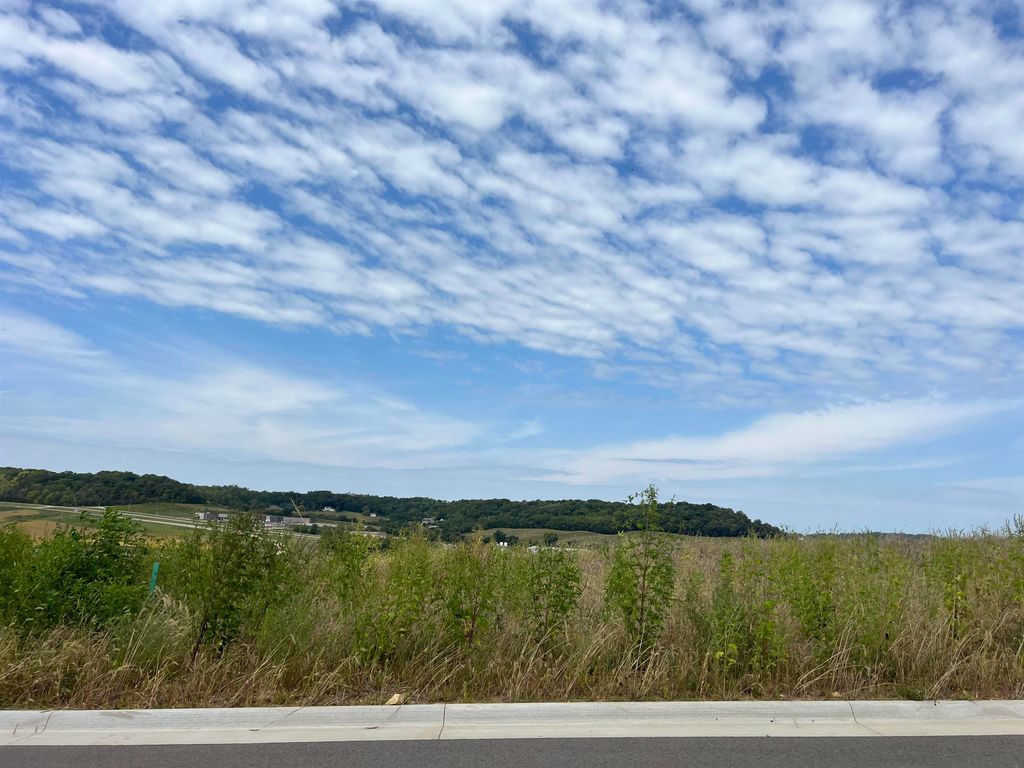 Photo of Dubuque, IA 52003 (MLS # 150389)