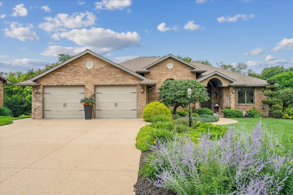 Photo of 10869 Cedar Ridge Court, Peosta, IA 52068 (MLS # 152826)