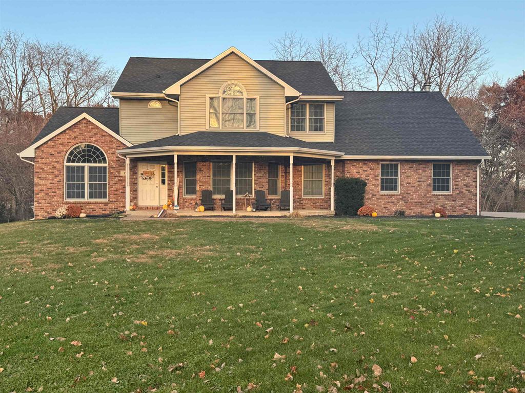 Photo of 71 Ford Drive #Presidential Acres, East Dubuque, IL 61025 (MLS # 152381)