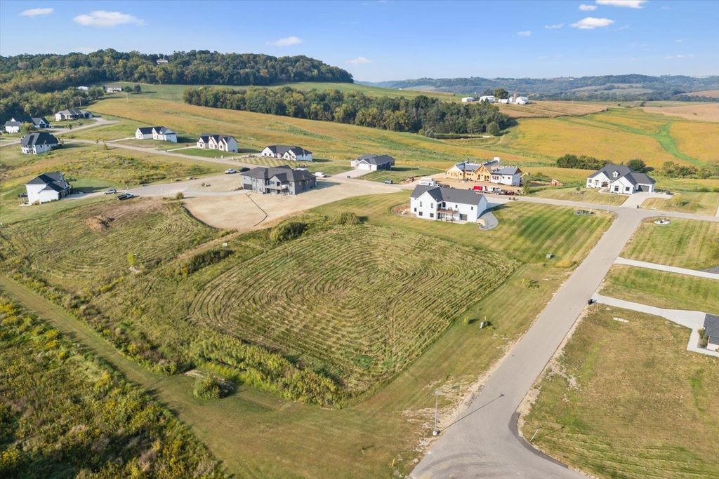 Photo of Lot 20 &amp; 21 Oakland Ridge Estates, Dubuque, IA 52003 (MLS # 153019)