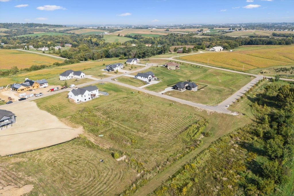 Photo of Lot 20 &amp; 21 Oakland Ridge Estates, Dubuque, IA 52003 (MLS # 153019)