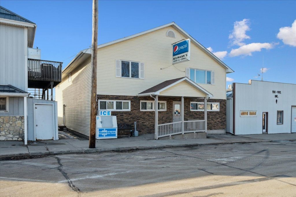 Photo of 927 Main Street, Holy Cross, IA 52053 (MLS # 154104)