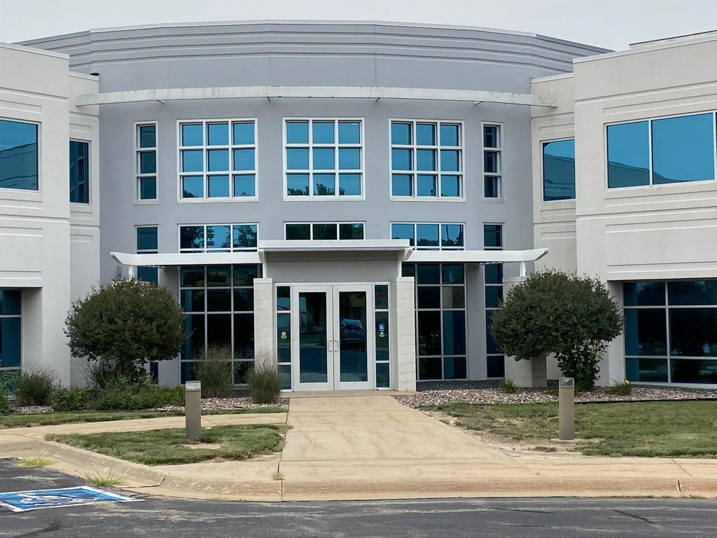 Photo of 3600 Digital Drive, Dubuque, IA 52003 (MLS # 147784)