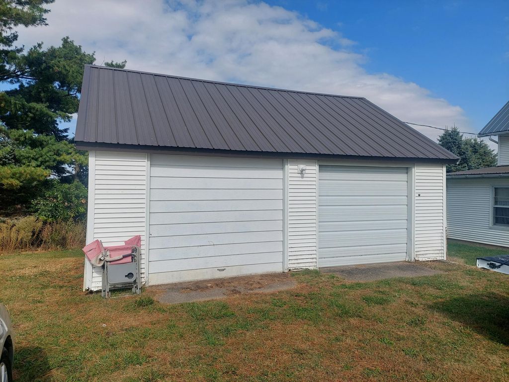 Photo of 12811 Hwy 62 Highway, Maquoketa, IA 52060 (MLS # 153257)