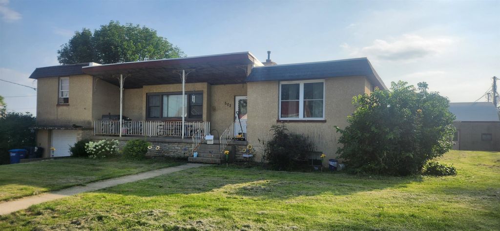 Photo of 502 S Monroe Street, Garnavillo, IA 52049 (MLS # 152505)