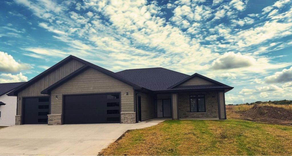 Photo of Lot 3 Shagbark Plat 3 Lane #4461 Barnwood Lane, Dubuque, IA 52002 (MLS # 153193)