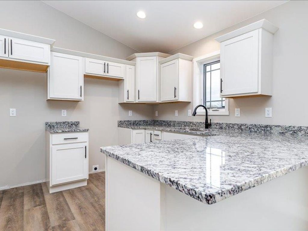 Photo of East Dubuque, IL 61025 (MLS # 155132)