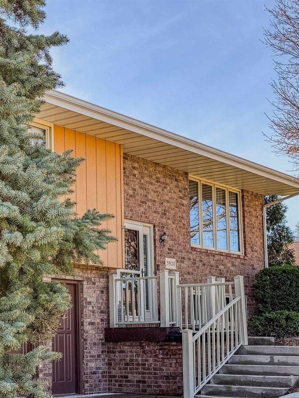 Photo of Dubuque, IA 52002 (MLS # 154630)