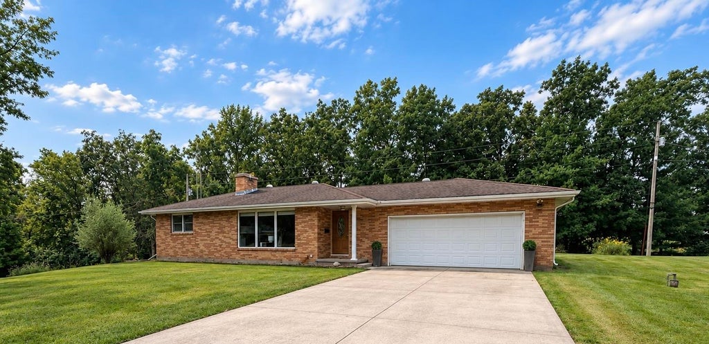 Photo of Bellevue, IA 52031 (MLS # 155724)