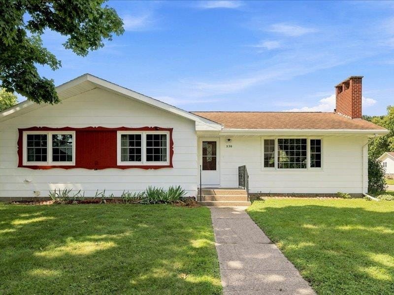 Photo of Guttenberg, IA 52052 (MLS # 155574)
