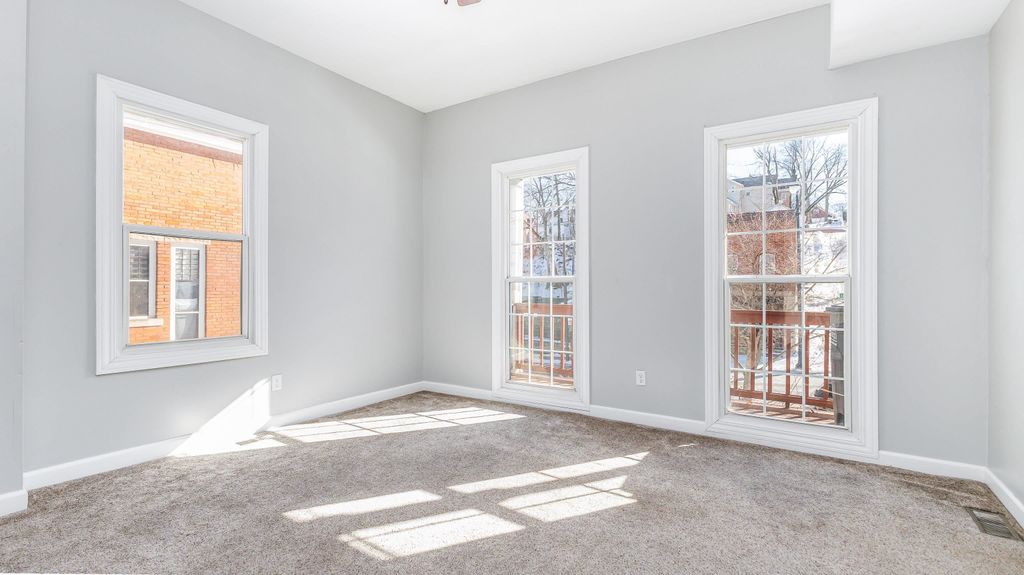 Photo of Dubuque, IA 52001 (MLS # 153852)