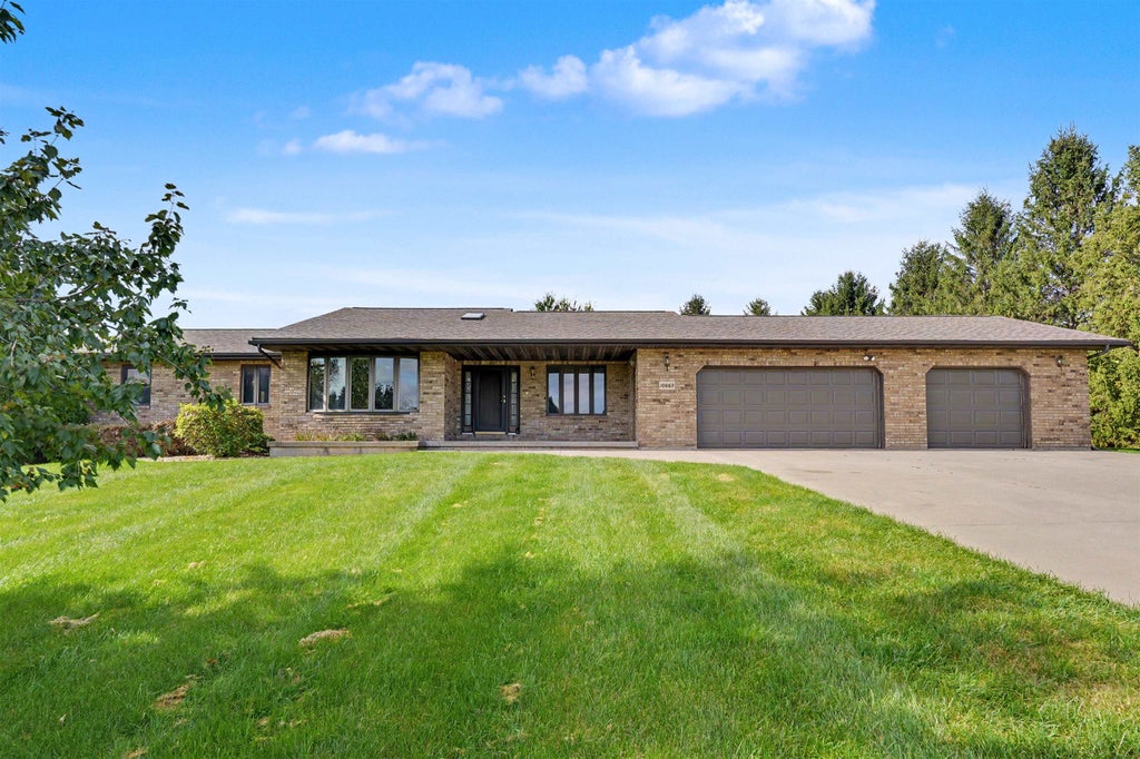 Photo of Peosta, IA 52068 (MLS # 155958)