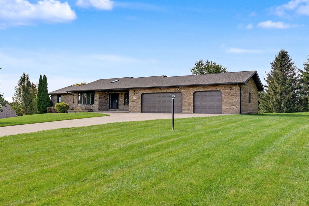 Photo of Peosta, IA 52068 (MLS # 155958)