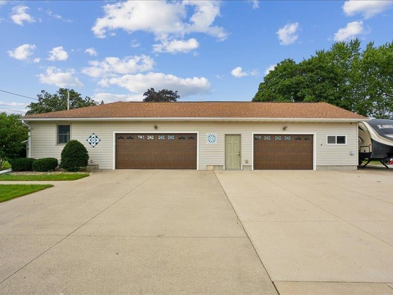 Photo of Manchester, IA 52057 (MLS # 155747)