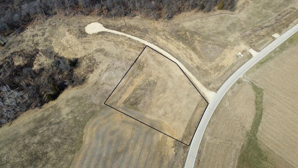 Photo of Bellevue, IA 52031 (MLS # 154226)